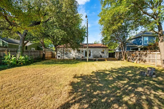 $455,000 | 708 North Bailey Avenue, Fort Worth, TX 76107