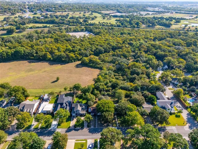 $455,000 | 708 North Bailey Avenue, Fort Worth, TX 76107