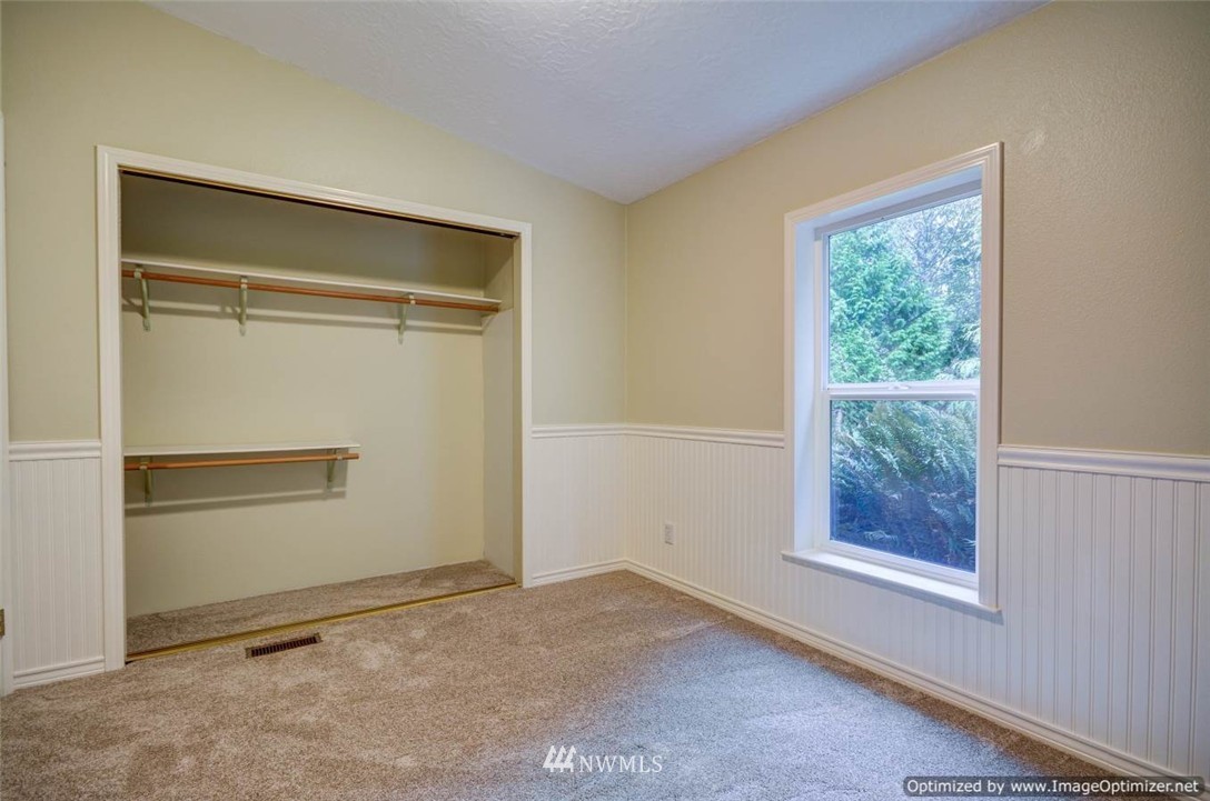 1173 East Bush Point Road Freeland, WA 98249 - Photo 18 of 25 Gallery Image 18