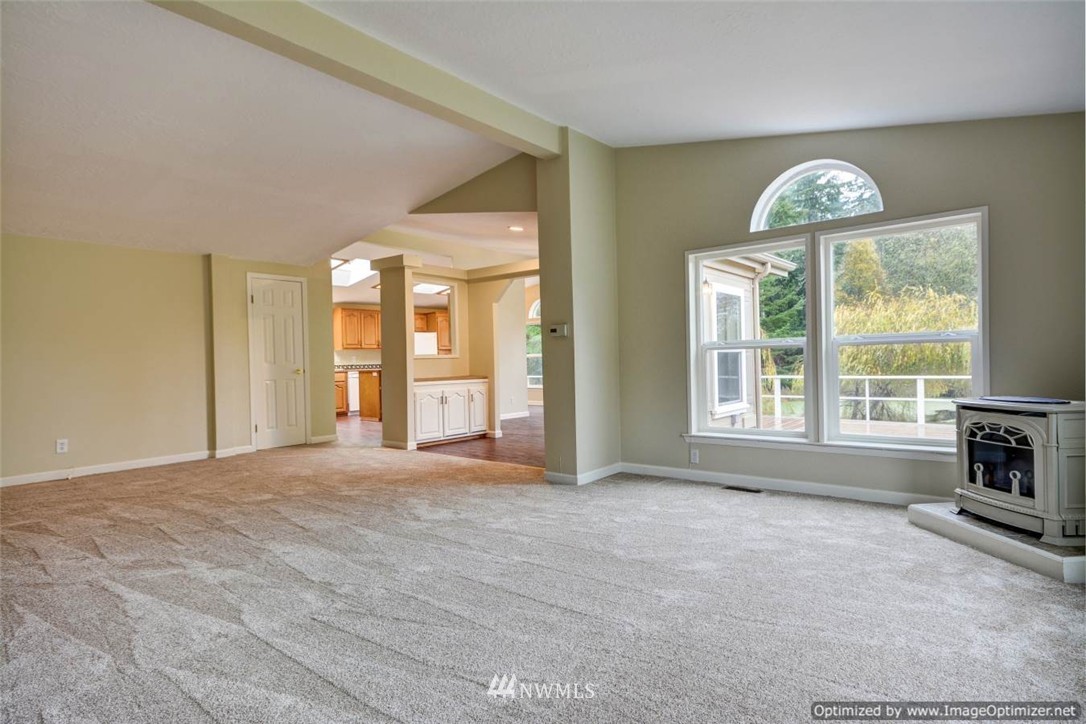 1173 East Bush Point Road Freeland, WA 98249 - Photo 8 of 25 Gallery Image 8