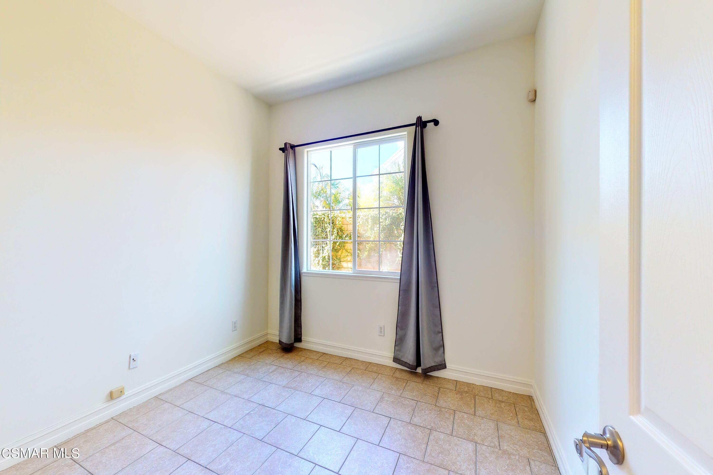 3705 Horizon Ridge Court Simi Valley, CA 93063 - Photo 37 of 62 a view of an empty room with window