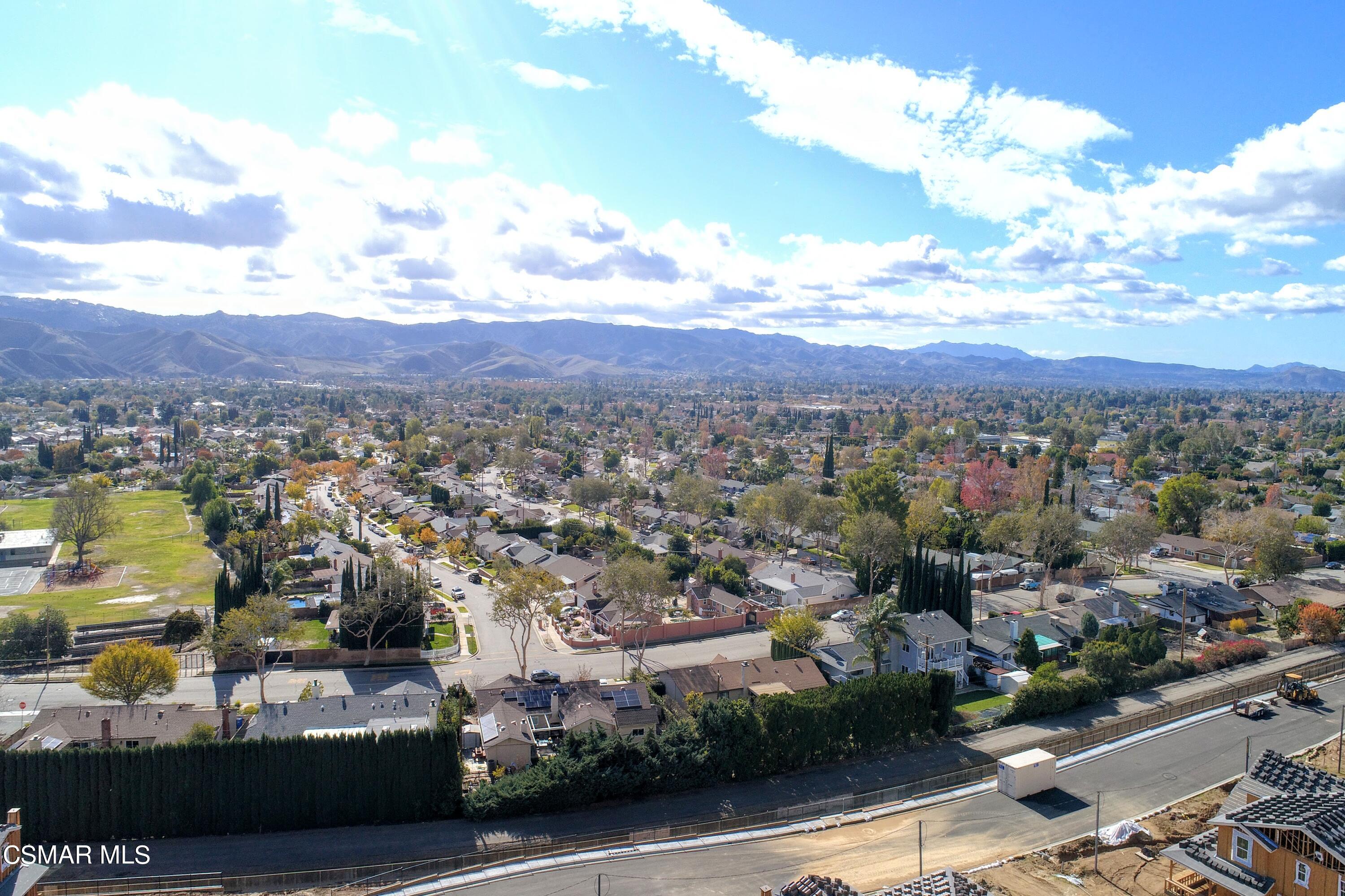 3705 Horizon Ridge Court Simi Valley, CA 93063 - Photo 39 of 62 a view of a city