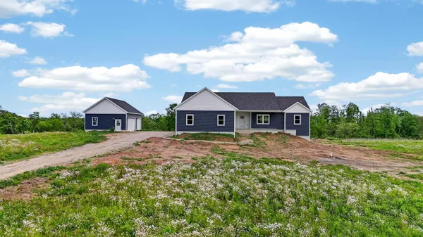 $649,500 | 580 Trapp Lane, Hopewell, OH 43746