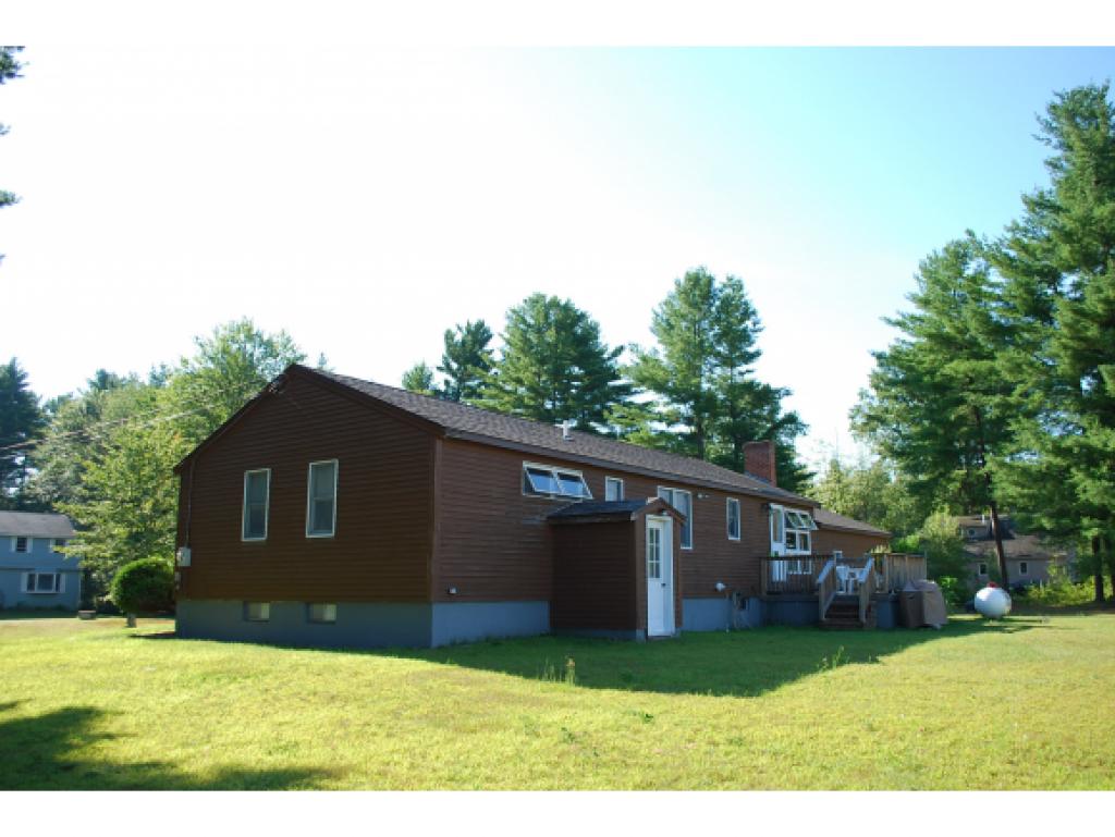 5 Aspen Lane Rochester, NH 03839 - Photo 3 of 15