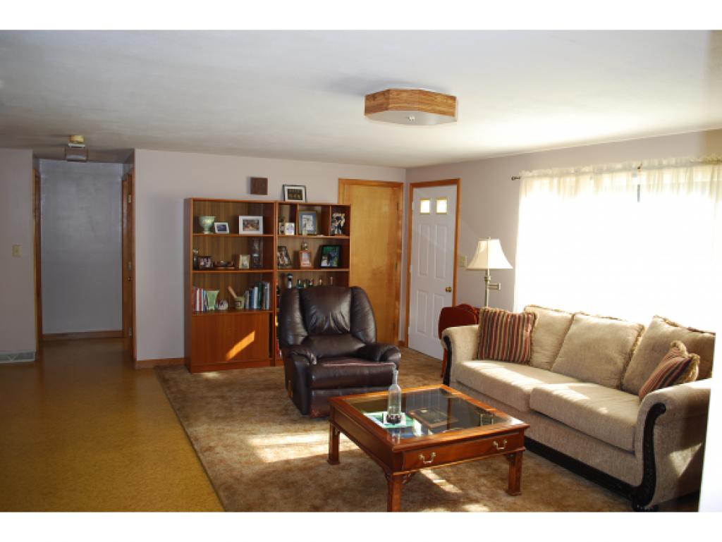 5 Aspen Lane Rochester, NH 03839 - Photo 7 of 15