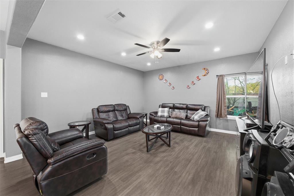 641 Countess Road Quinlan, TX 75474 - Photo 15 of 40