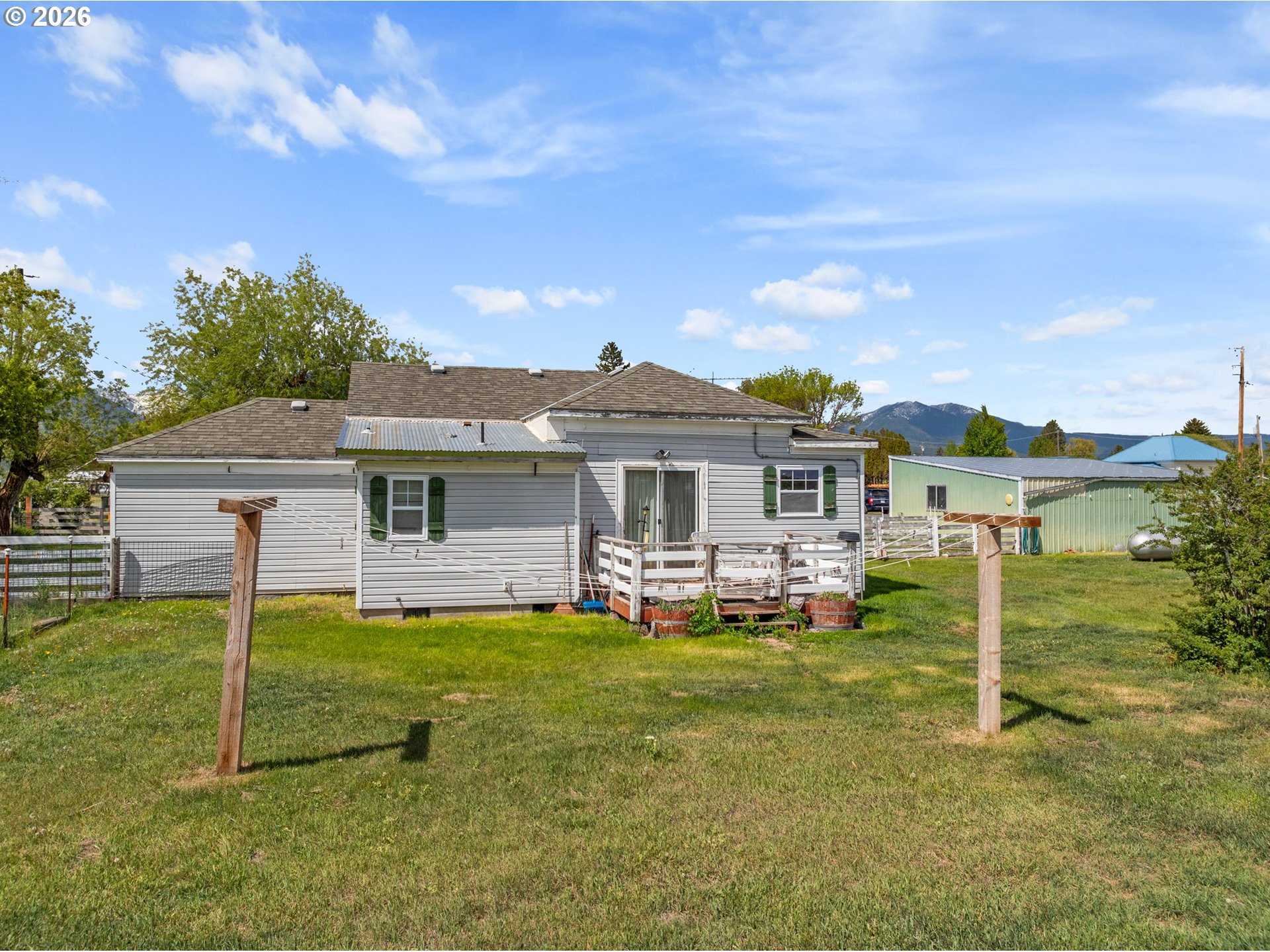 710 School Street Haines, OR 97833 - Photo 8 of 18