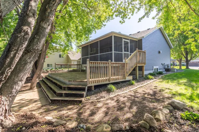 $359,900 | 609 Corrine Creek, Sartell, MN 56377