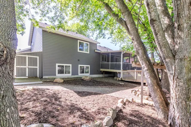 $359,900 | 609 Corrine Creek, Sartell, MN 56377