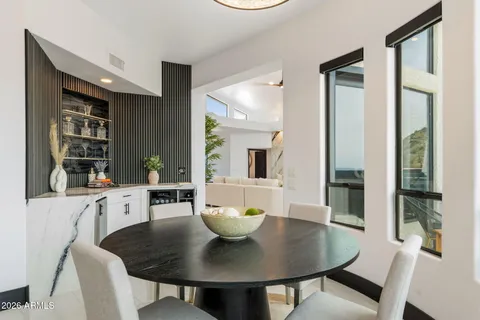 $1,195,000 | 27 West Cochise Drive, Phoenix, AZ 85021