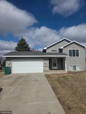 $350,000 | 4665 Pondview Drive, Big Lake, MN 55309