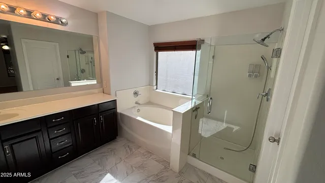 $2,050 | 3805 East Santa Fe Lane, Gilbert, AZ 85297