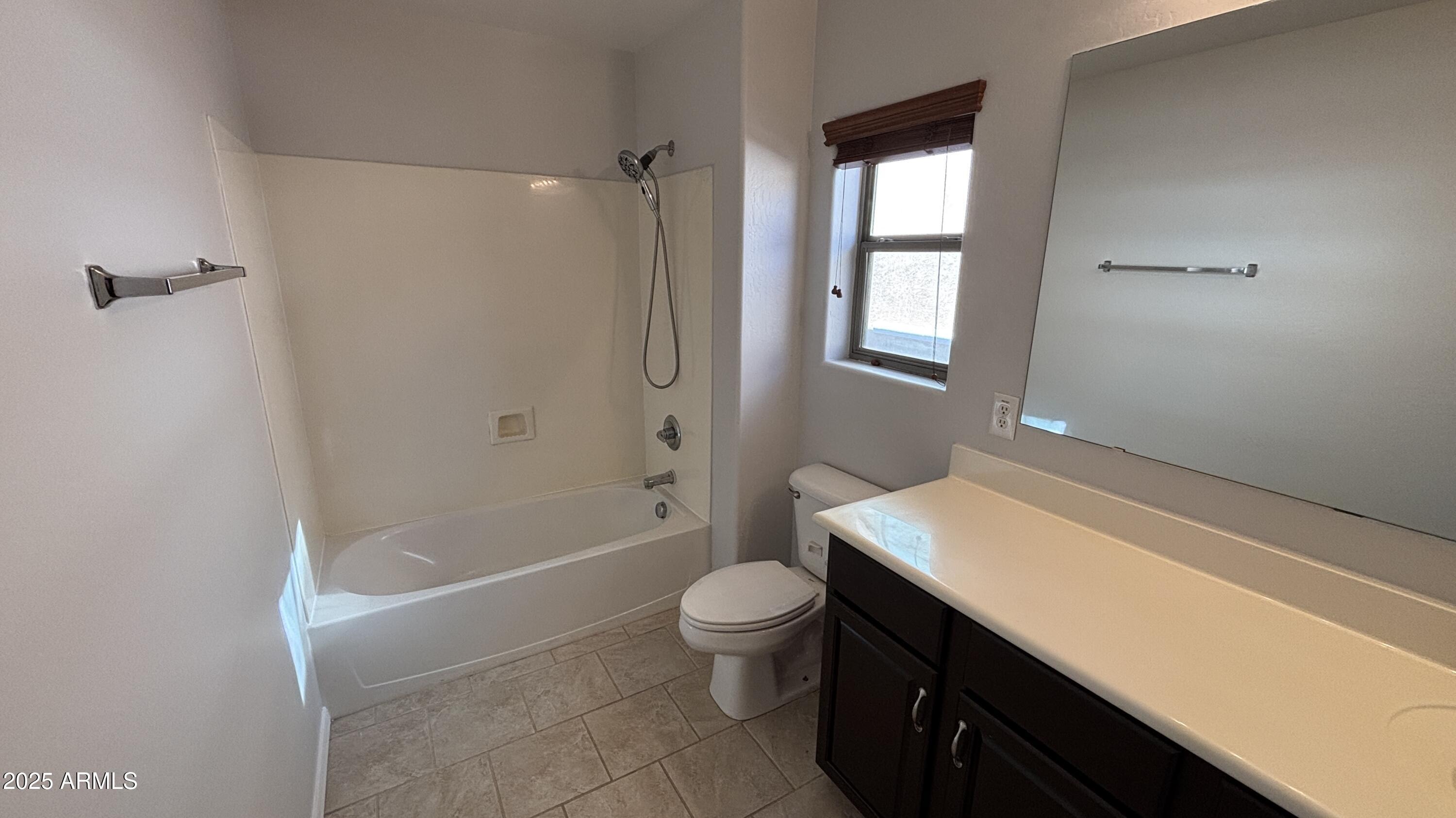 3805 East Santa Fe Lane Gilbert, AZ 85297 - Photo 20 of 26 IMG_2001