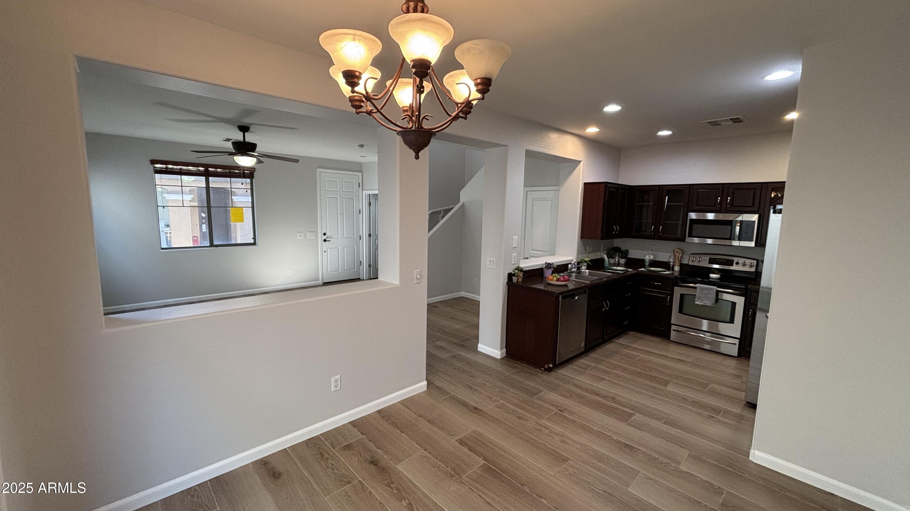 3805 East Santa Fe Lane Gilbert, AZ 85297 - Photo 6 of 26 IMG_2008