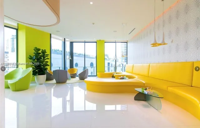 $700,000 | 501 Northeast 31st Street, Unit 3310, Miami, FL 33137