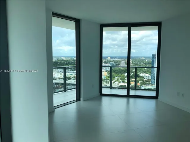 $700,000 | 501 Northeast 31st Street, Unit 3310, Miami, FL 33137