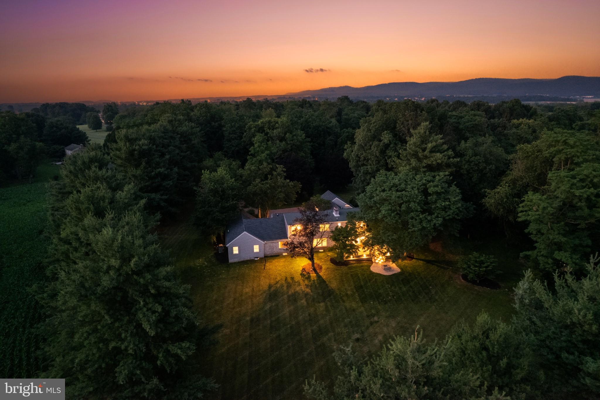 1570 Walker Road Chambersburg, PA 17202 - Photo 5 of 78