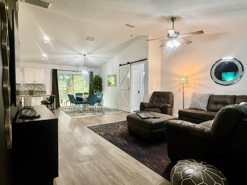 5653 Pecan Road Ocala, FL 34472 - Photo 3 of 25 Gallery Image 3