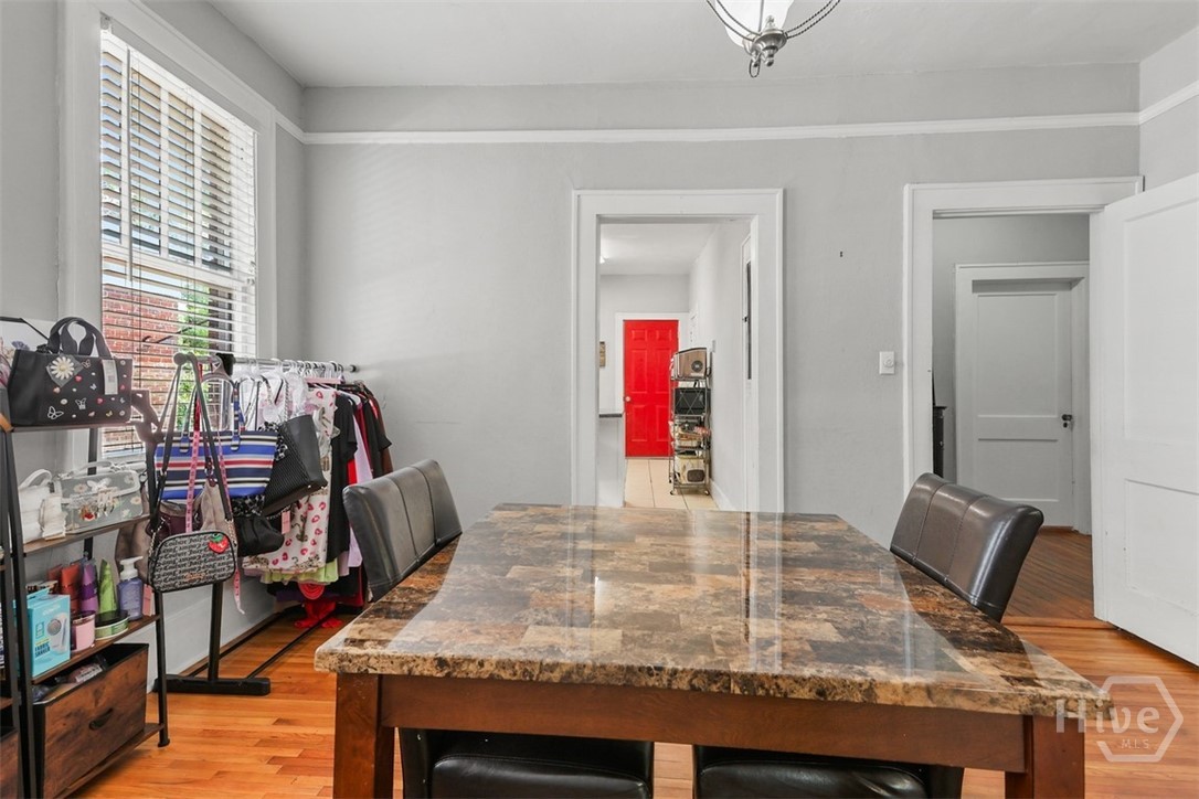 724 East 49th Street Savannah, GA 31405 - Photo 26 of 43 Unit B Dining Room