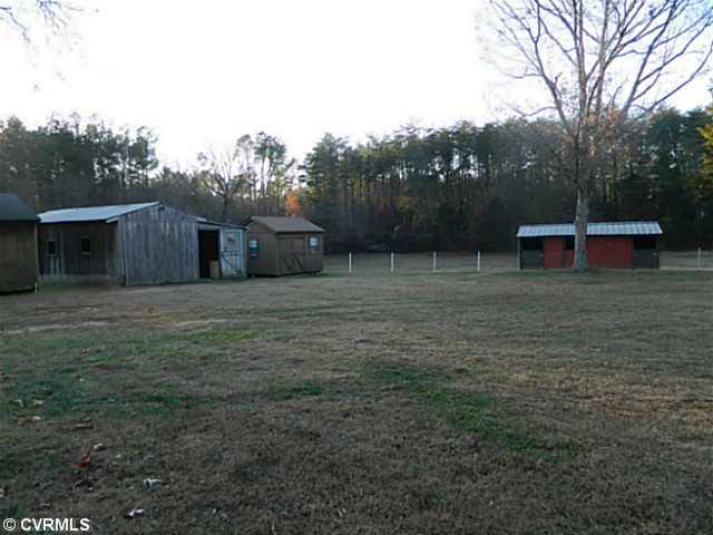 3607 Pacetown Road Sandy Hook, VA 23153 - Photo 19 of 22 Exterior Back