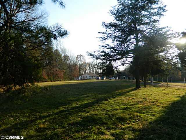3607 Pacetown Road Sandy Hook, VA 23153 - Photo 4 of 22 Exterior Front