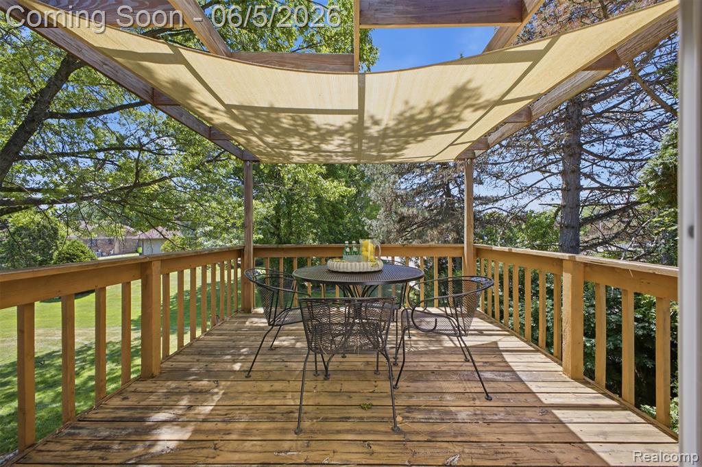 40435 Oak Tree Novi, MI 48375 - Photo 34 of 45
