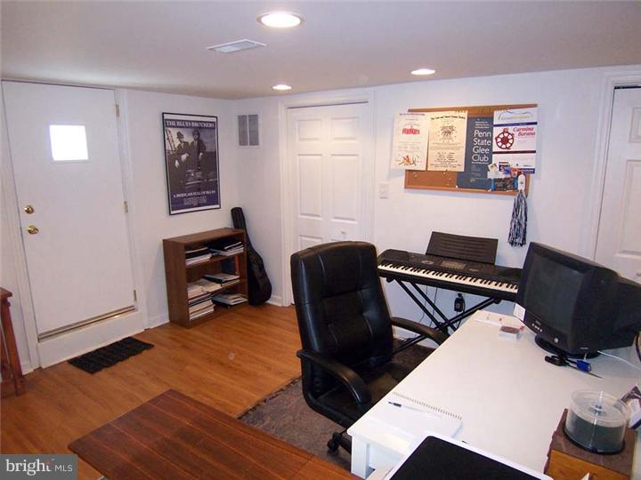 291 Valley View Road Malvern, PA 19355 - Photo 14 of 21 Office / Study