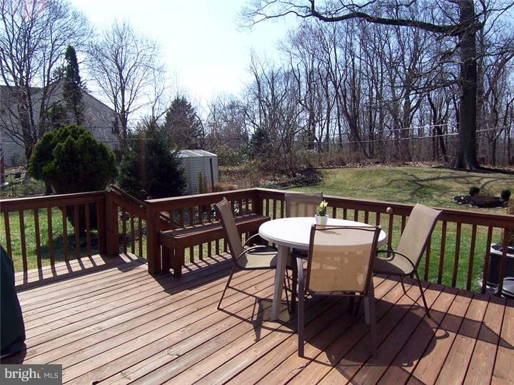 291 Valley View Road Malvern, PA 19355 - Photo 20 of 21 Deck