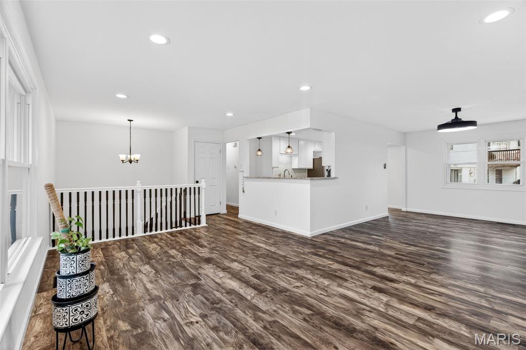 899 Oklahoma Avenue Ballwin, MO 63021 - Photo 15 of 51