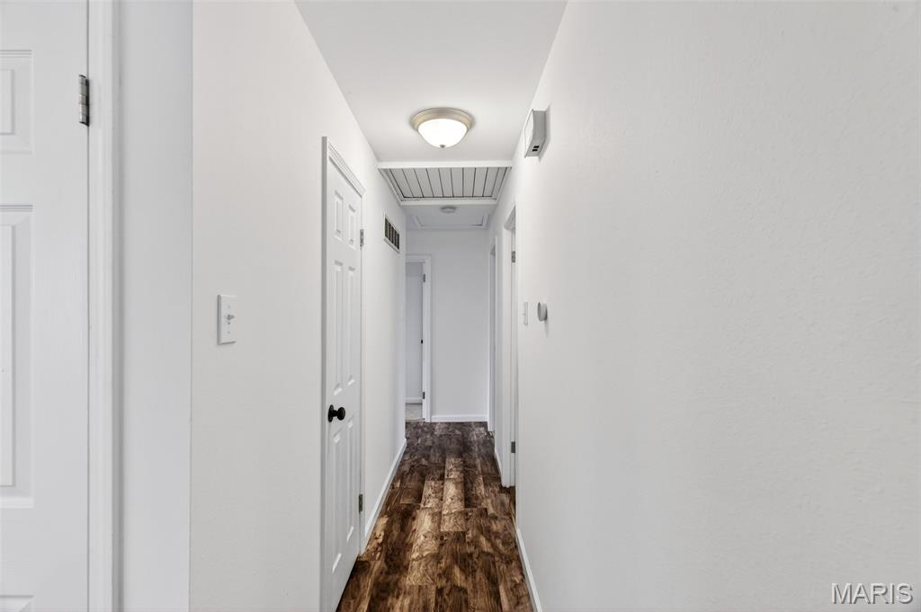 899 Oklahoma Avenue Ballwin, MO 63021 - Photo 27 of 51