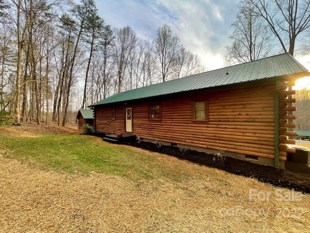 357 Cinnamon Ridge Rutherfordton, NC 28139 - Photo 33 of 40 a backyard of a house
