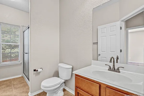 $2,400 | 9211 Rainbow Creek, San Antonio, TX 78245