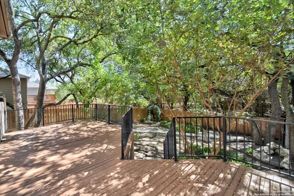 $2,400 | 9211 Rainbow Creek, San Antonio, TX 78245