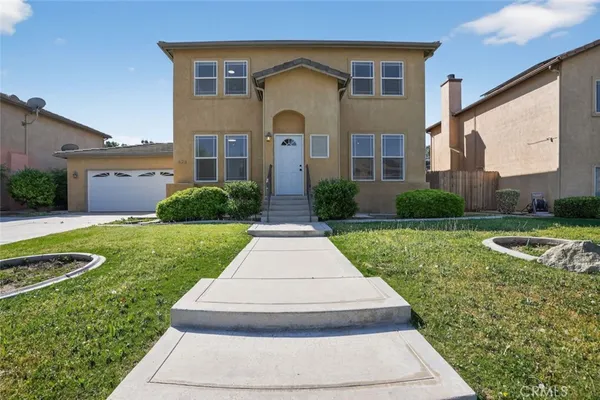 $3,200 | 423 Rian Noelle Court, Bakersfield, CA 93308