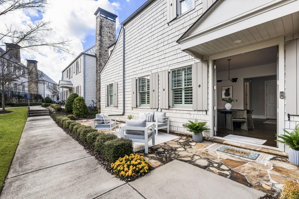 101 Grand Crescent Alpharetta, GA 30009 - Photo 7 of 59