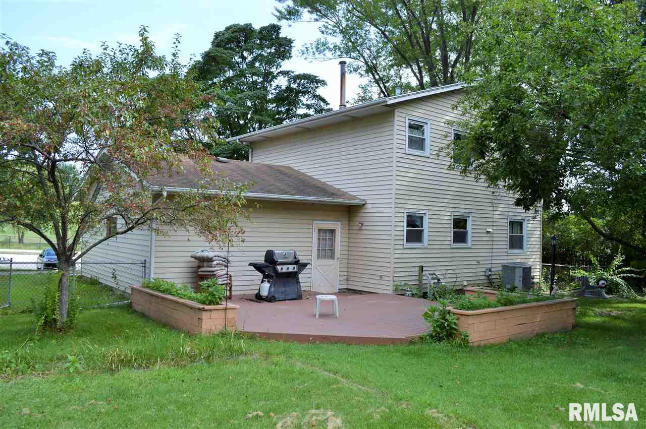 2816 Middle Road Bettendorf, IA 52722 - Photo 3 of 7 Gallery Image 3