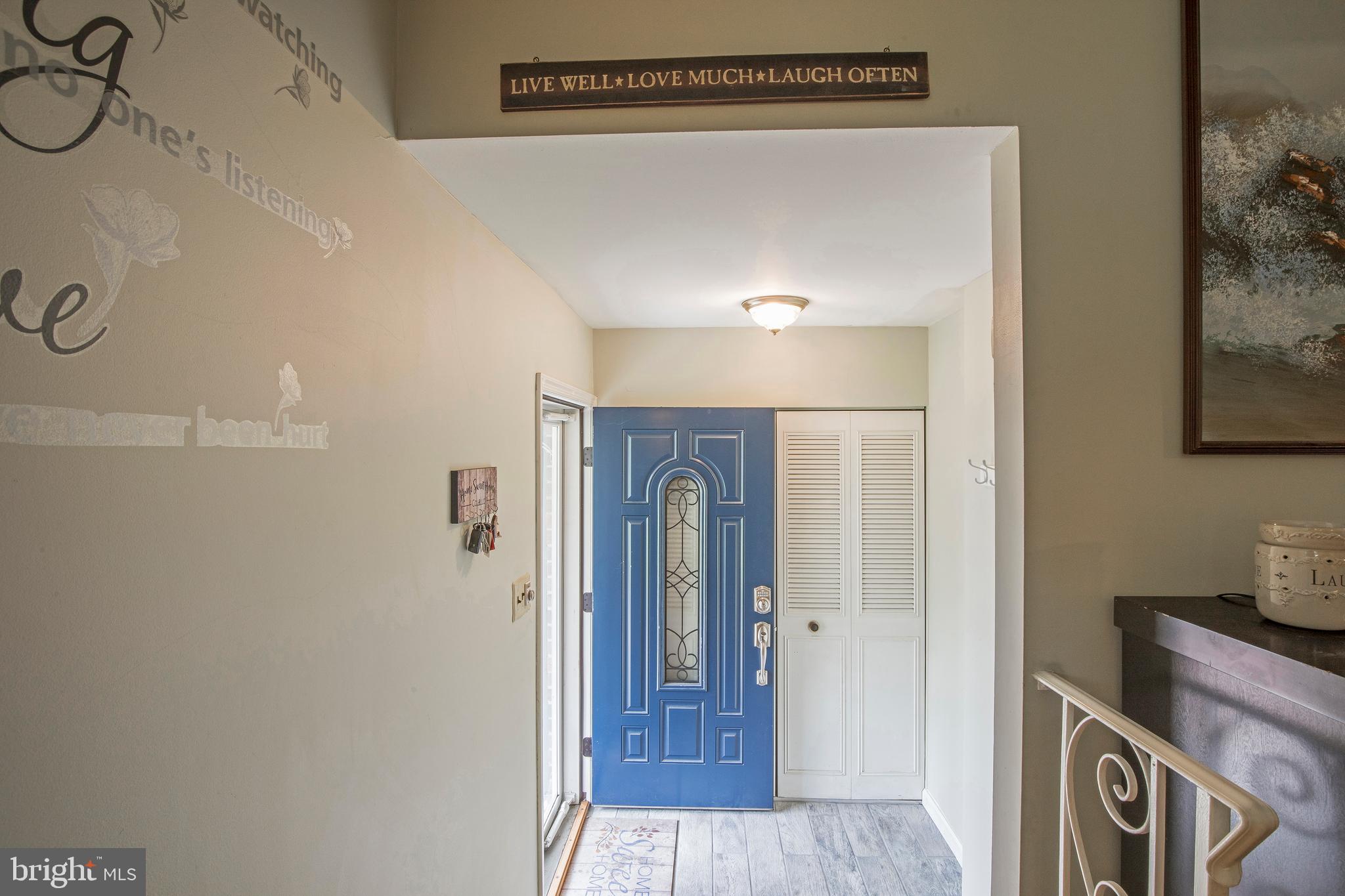 44 Cherokee Road Doylestown, PA 18901 - Photo 2 of 59 Gallery Image 2