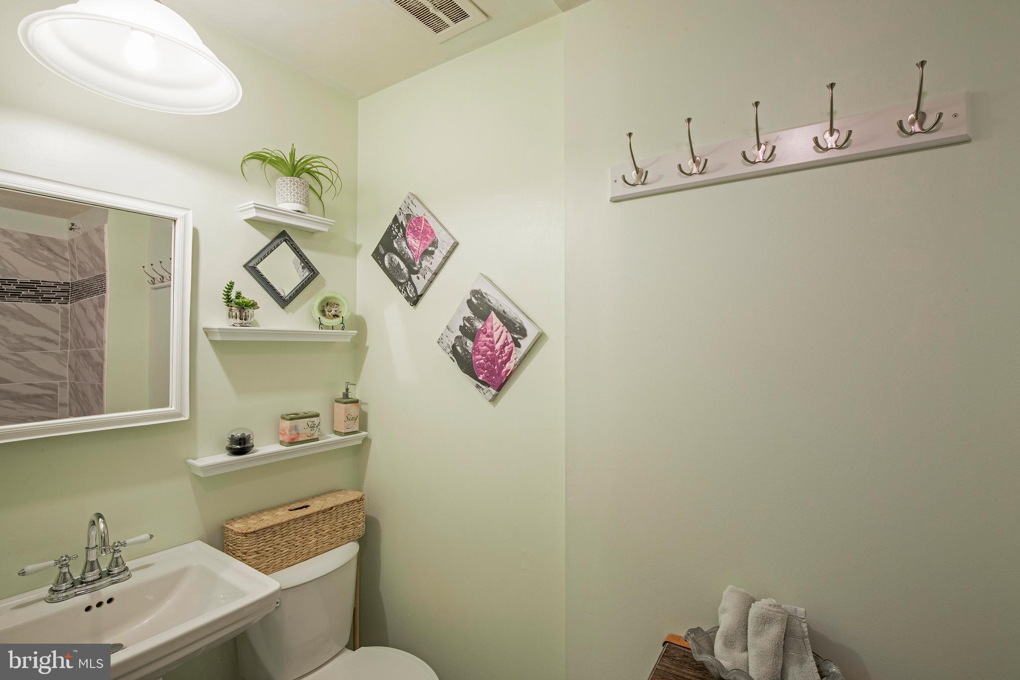44 Cherokee Road Doylestown, PA 18901 - Photo 11 of 59 Gallery Image 11