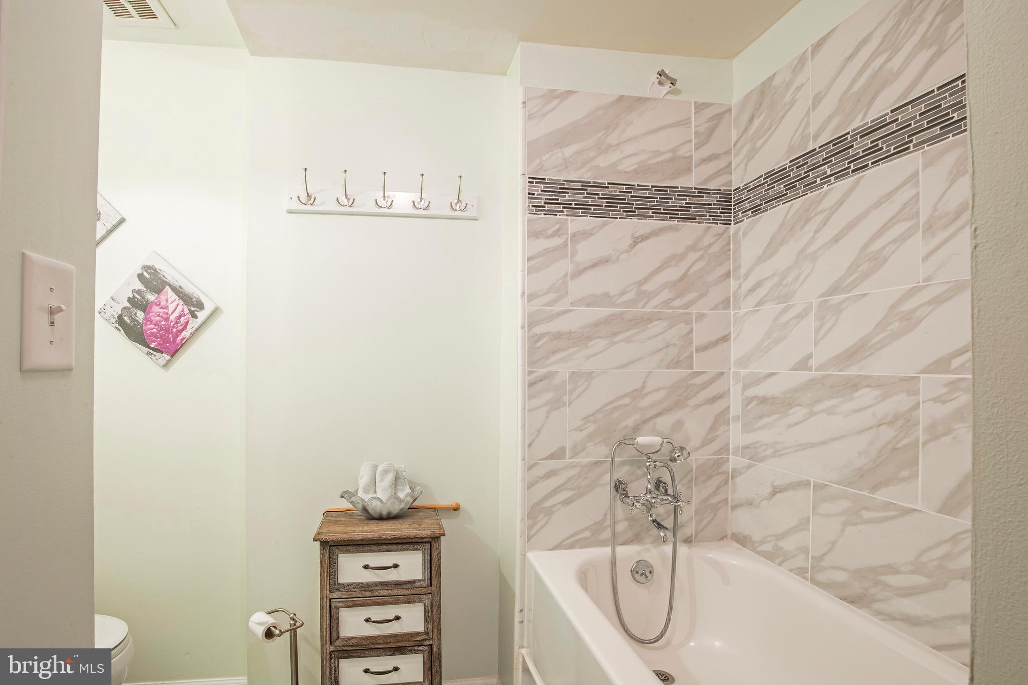 44 Cherokee Road Doylestown, PA 18901 - Photo 10 of 59 Gallery Image 10