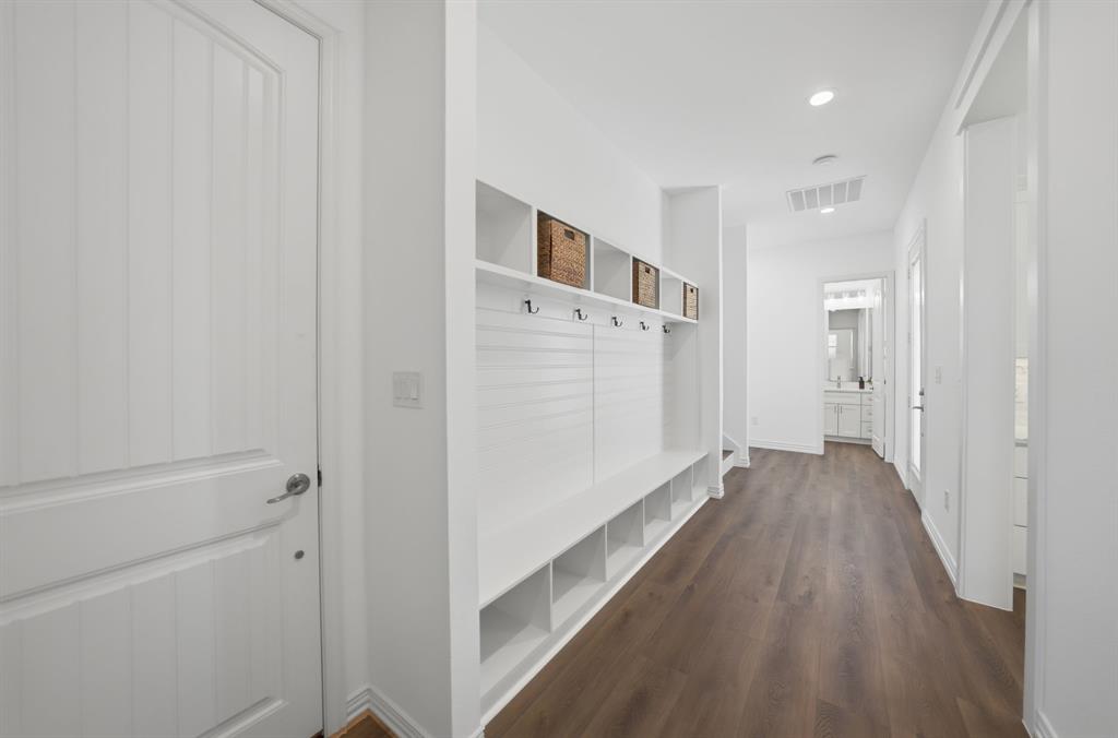 13929 Jackson Road Ponder, TX 76259 - Photo 16 of 36 Gallery Image 16