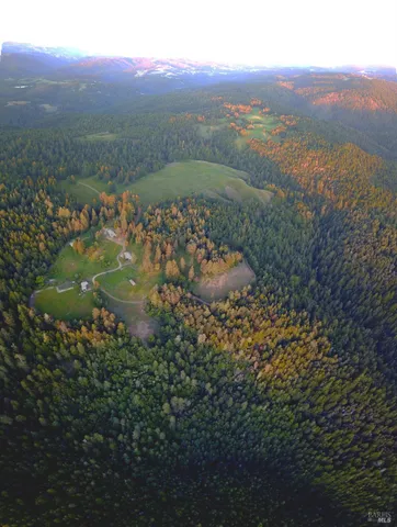 $10,000,000 | 31010 Stewarts Point-skaggs Springs Road, Annapolis, CA 95412