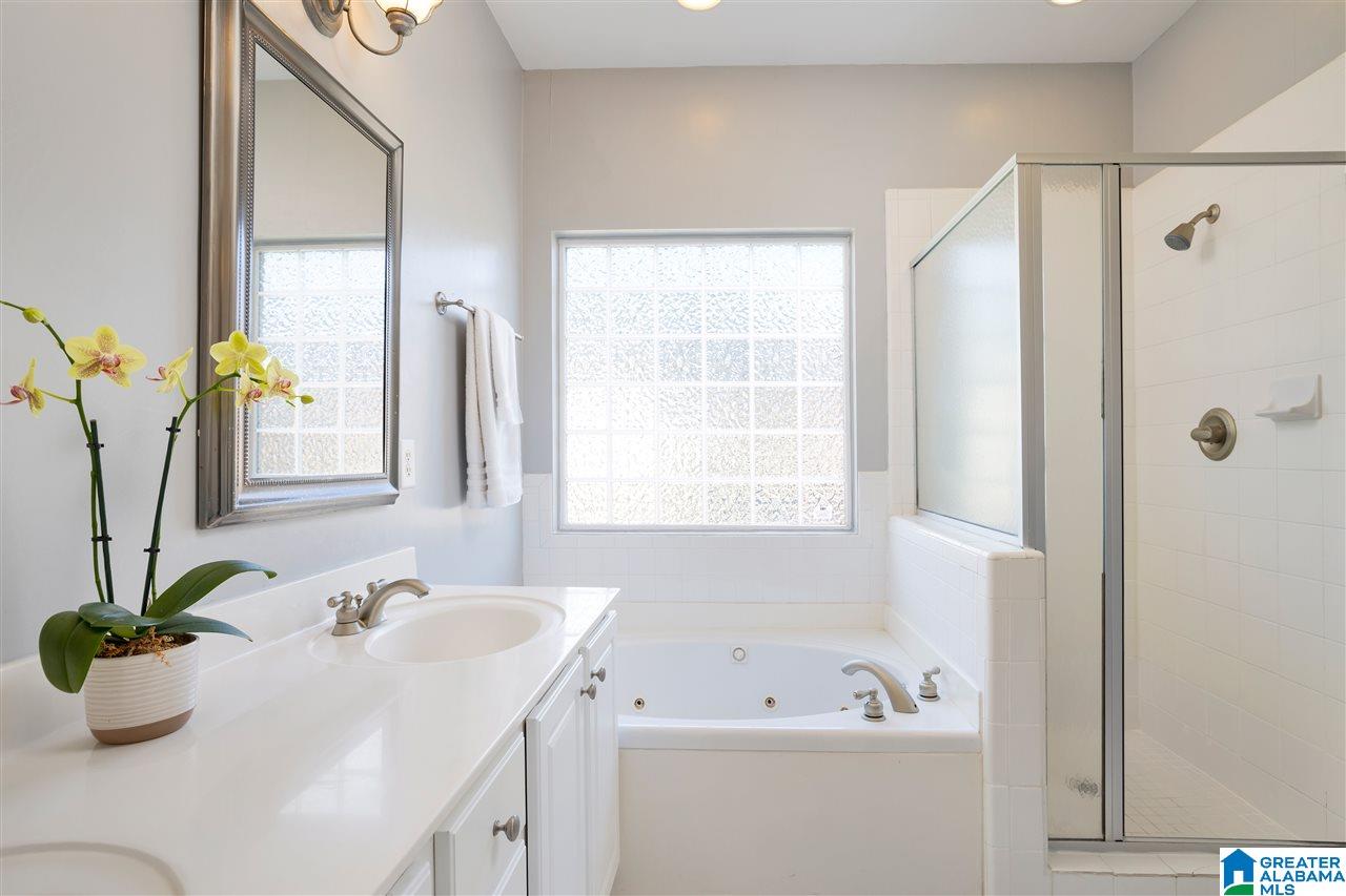 1115 Oak Grove Road Birmingham, AL 35209 - Photo 16 of 32