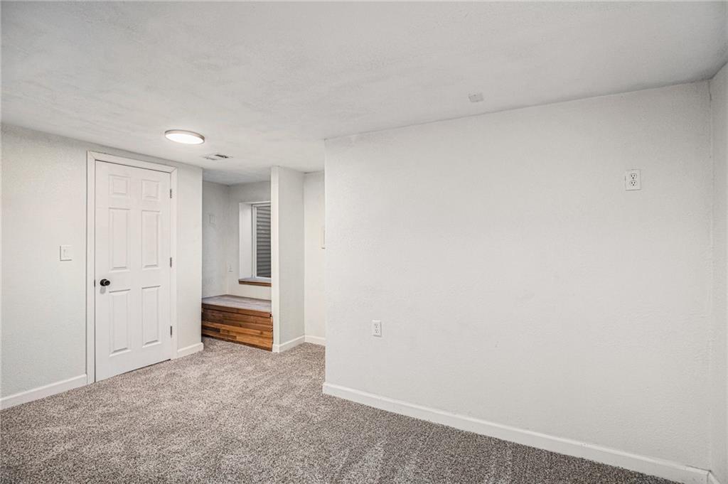 200 Southeast Wingate Street Lee's Summit, MO 64063 - Photo 24 of 29