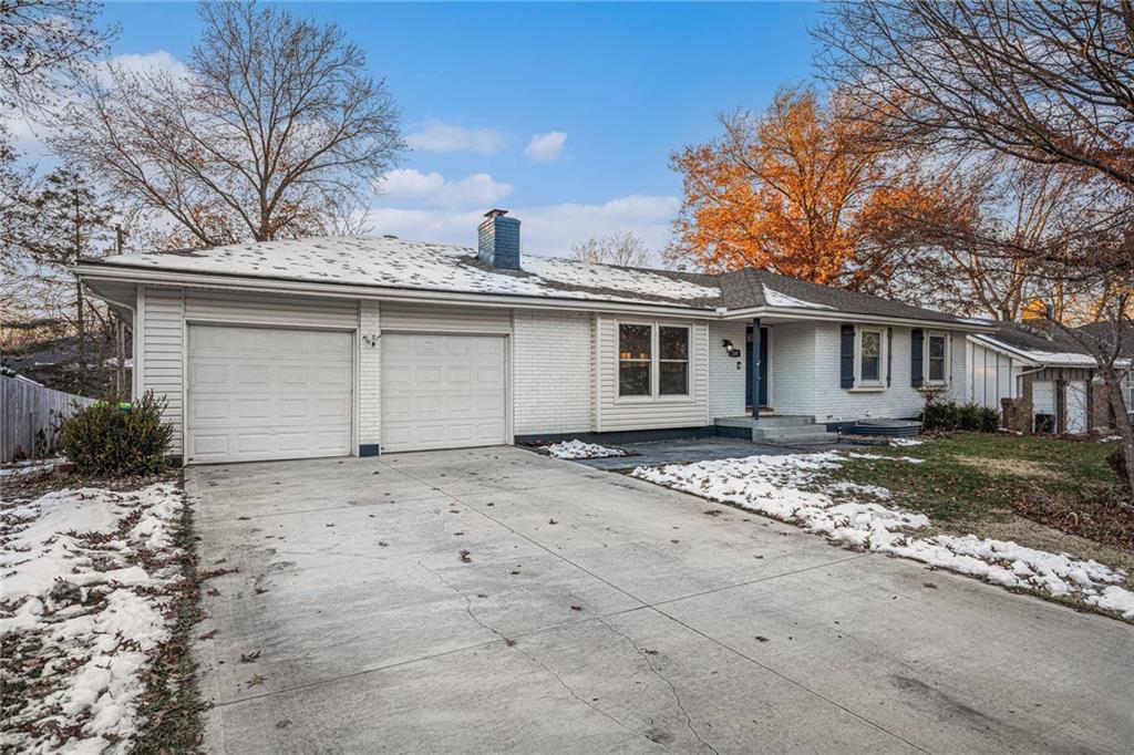 200 Southeast Wingate Street Lee's Summit, MO 64063 - Photo 7 of 29