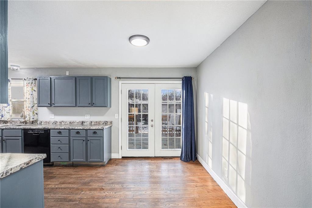 200 Southeast Wingate Street Lee's Summit, MO 64063 - Photo 8 of 29