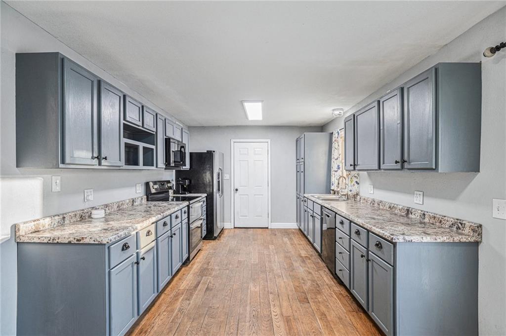 200 Southeast Wingate Street Lee's Summit, MO 64063 - Photo 10 of 29