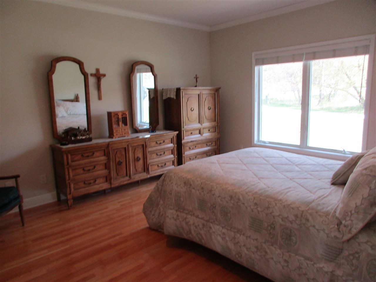 2655 Runway Road Frankfort, MI 49635 - Photo 14 of 39 1846789-13.JPG