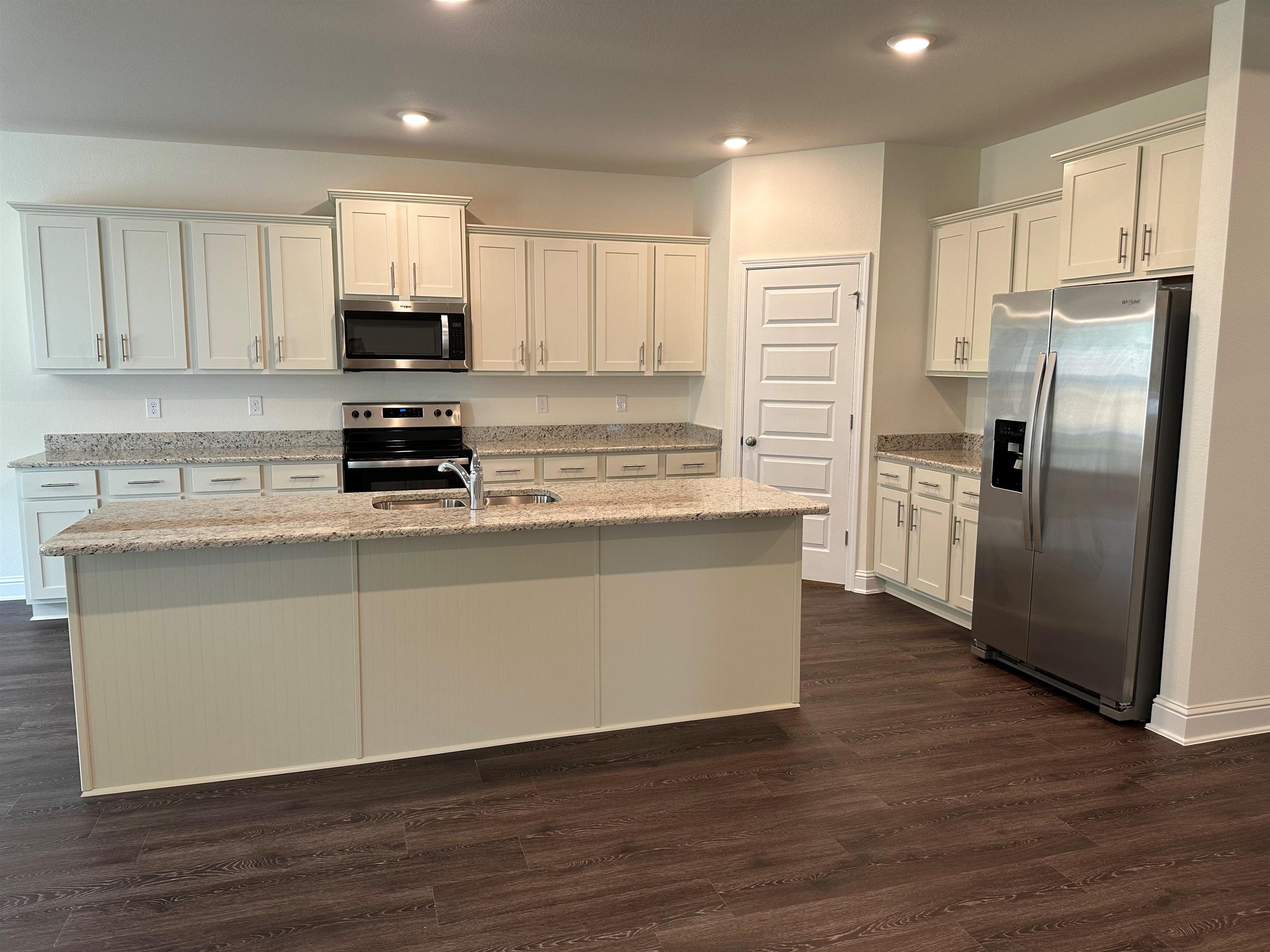 1808 Carly Street, Unit 13 Foley, AL 36535 - Photo 9 of 33 Kitchen