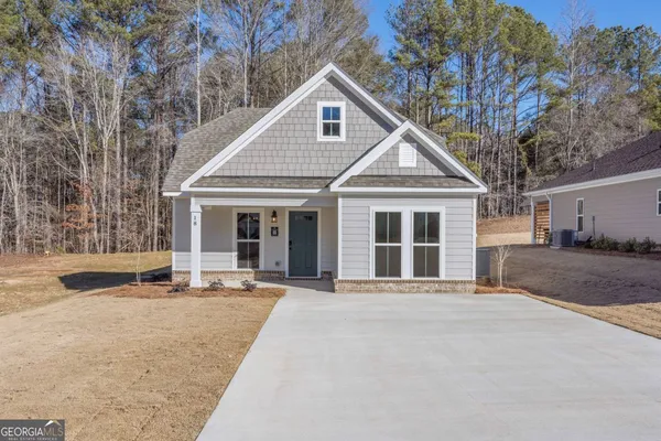$299,999 | 18 Rivers Edge Lane, Franklin, GA 30217
