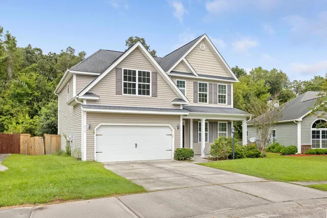 $390,000 | 514 Fellers Court, Goose Creek, SC 29445